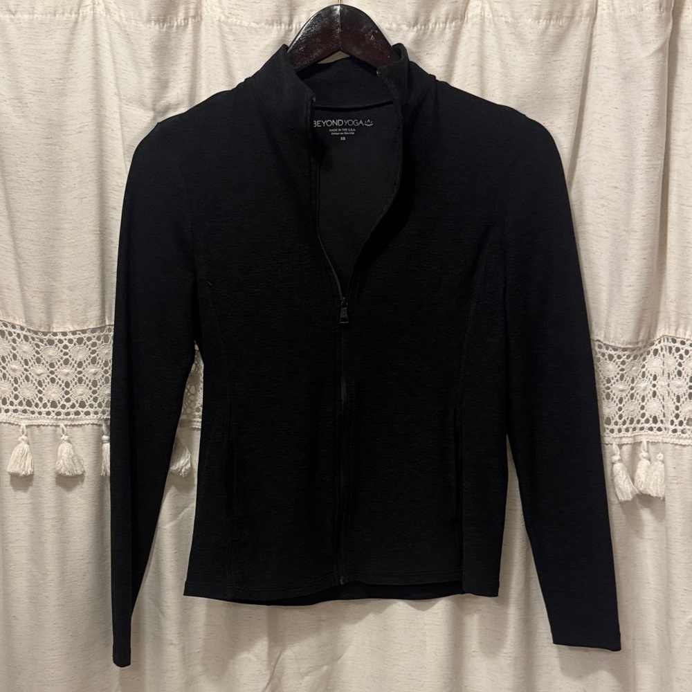 Beyond Yoga Classic Black Heather Jacket